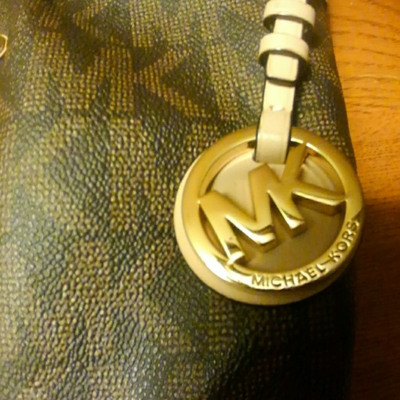 Michael Kors Handbag - Picture 3 of 5